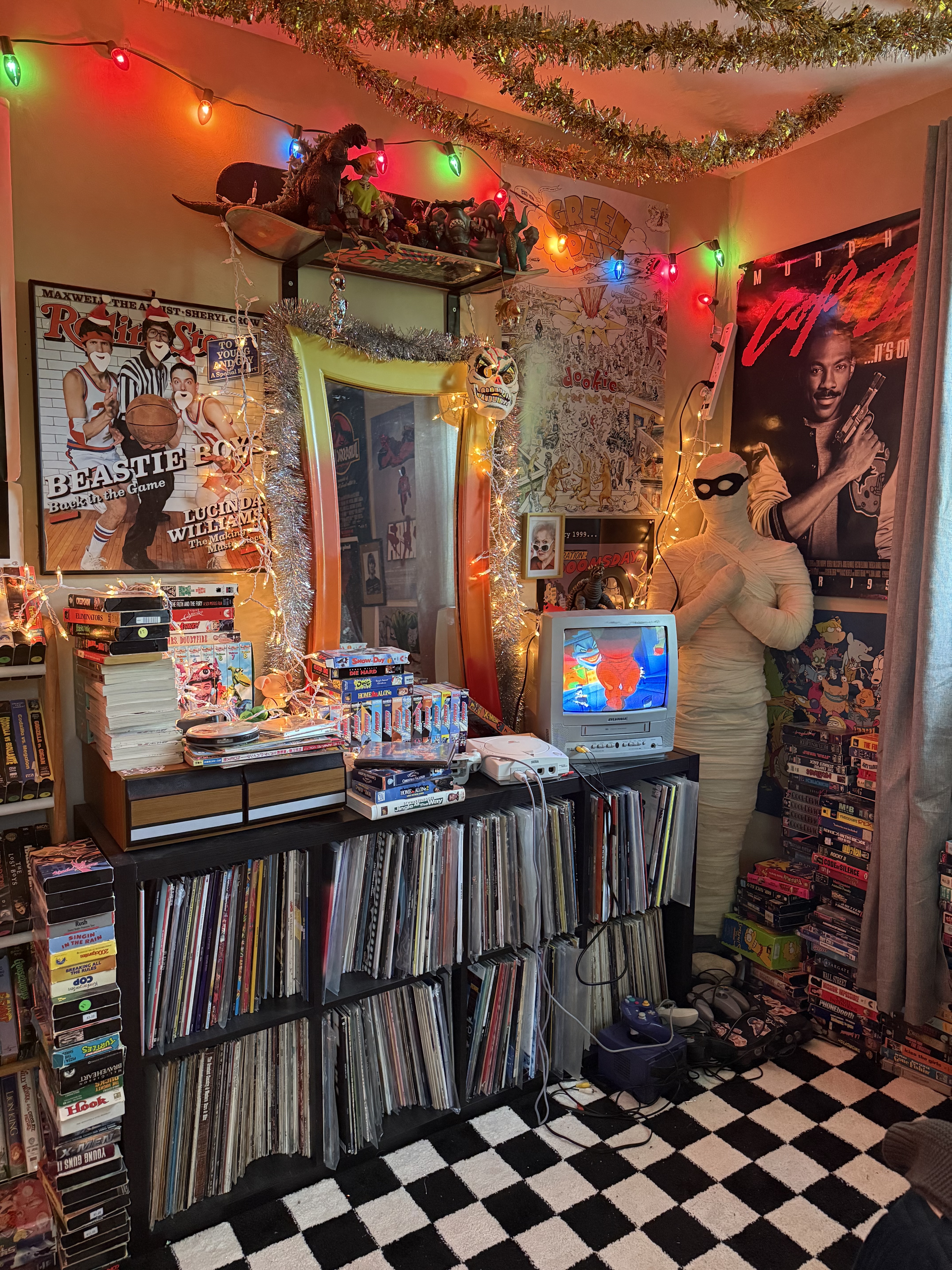 CRT, console, vinyl, colored lights