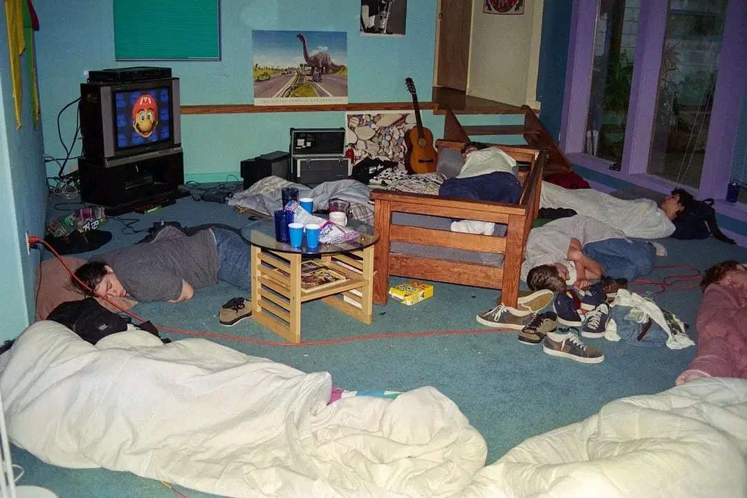 Aftermath, everyone asleep, Mario, guitar
